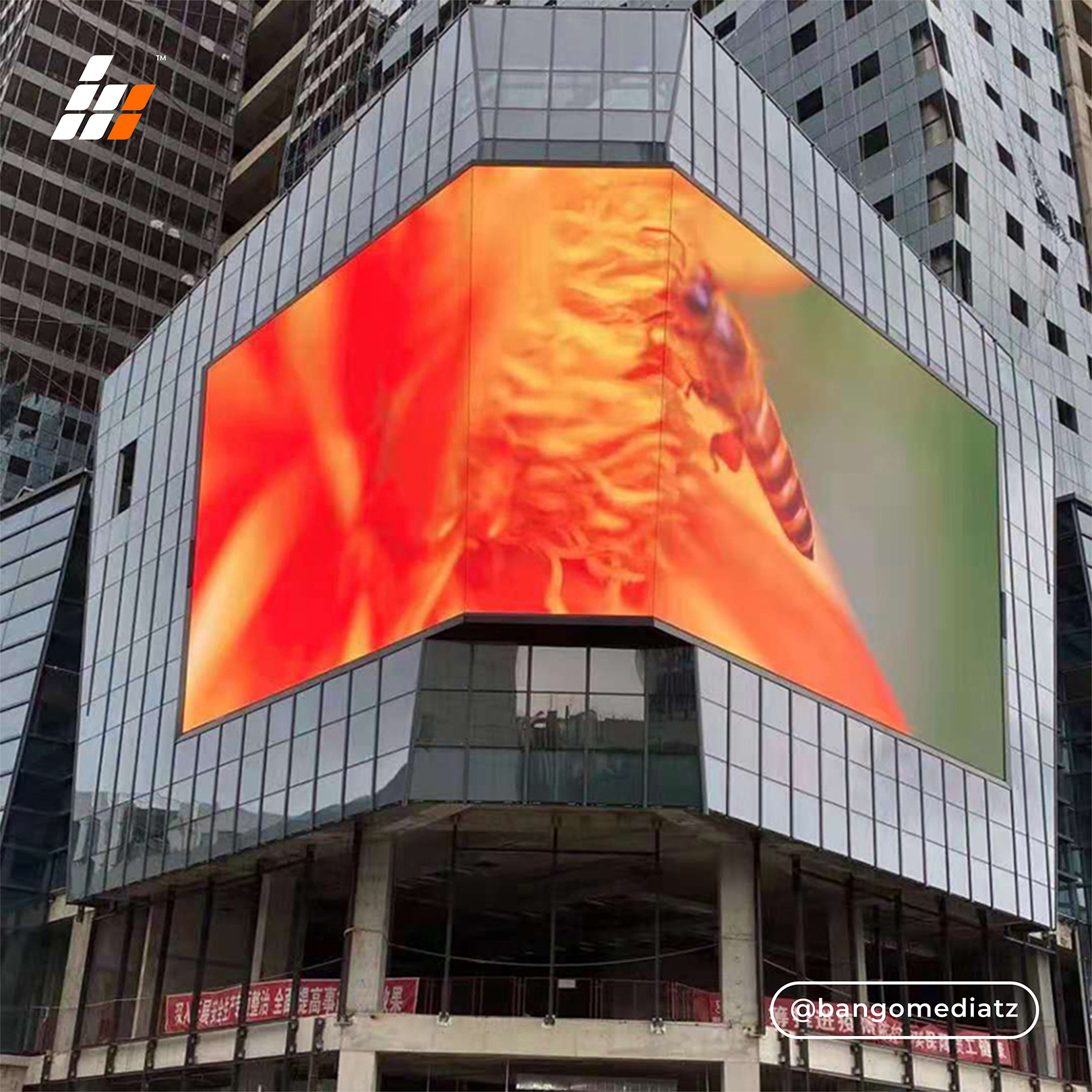 Creative Strategies for Outdoor Advertisements